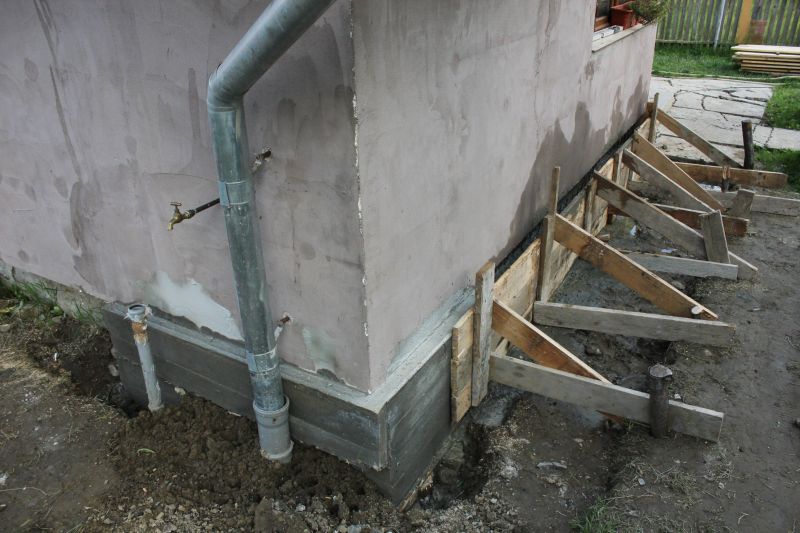 Foundation Underpinning in Middleburg, FL